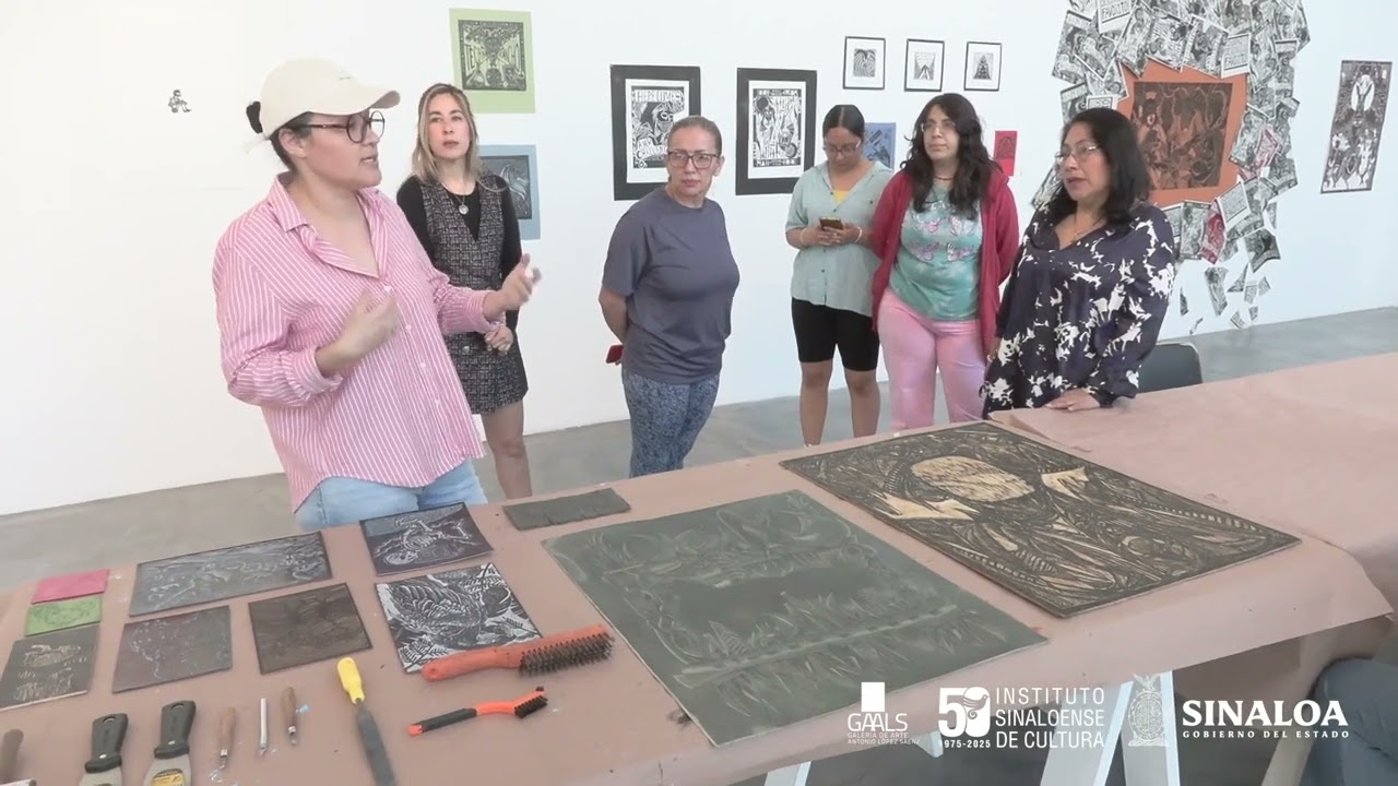 Taller La línea gráfica por grabadista Bri Alonso, integrante del “Colectivo Línea 7” en la planta baja de la GAALS