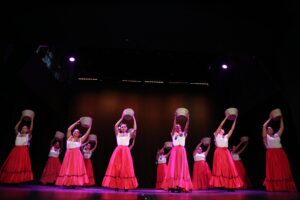 Cierra ciclo el Taller de Danza  Folclórica Juvenil del ISIC