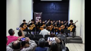 Recital de Orquesta de Guitarras de la Escuela Superior de Artes José Limón el 17 de diciembre 2025 -Video-