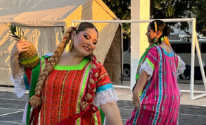 Proyecto Folclórico Sinaloense lleva su magia y color a la Colonia Toledo Corro