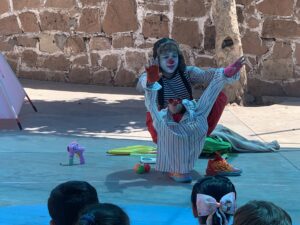 Con un mensaje de amor, Javier Pérez Caicedo presenta “El libro de los abrazos