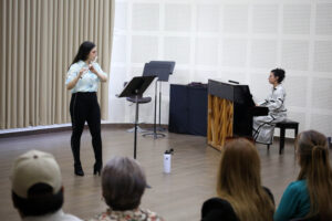 Jóvenes músicos brillan en recital de flauta de la Escuela Superior de Artes “José Limón”