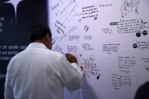 Arte, diálogo y participación convergen en la expo colectiva ¿Qué hay dentro de ti?