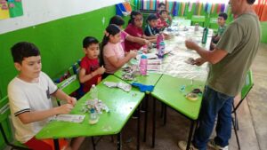 La Compañía Estatal de Teatro de Calle del ISIC imparte taller en Villa Juárez